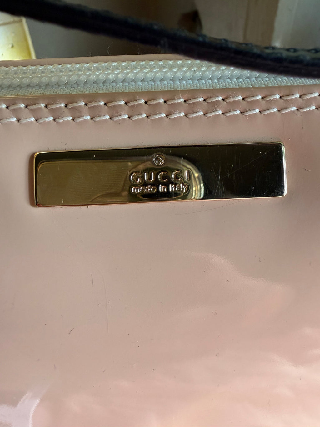 Gucci Pink Patent Leather Boat Pochette
