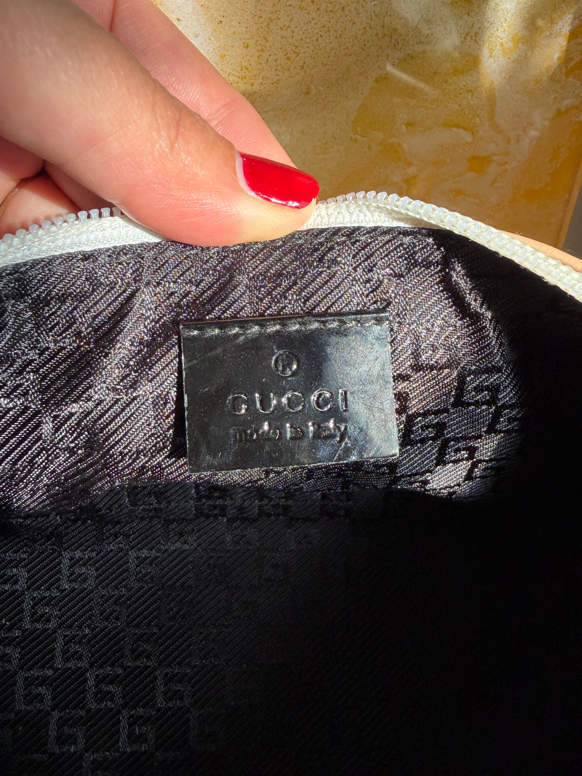 Gucci Pink Patent Leather Boat Pochette